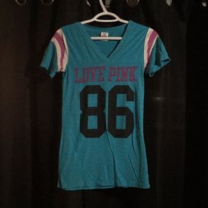 VS PINK turquoise sporty V-neck